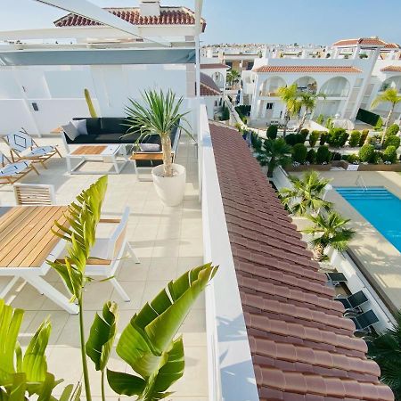 Fortuna Penthouse With Roof Terrace, Ac And Pool 罗雅勒斯 外观 照片